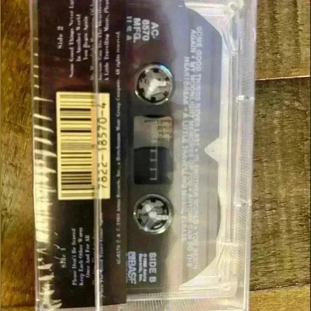 ORIGINAL WRAPPING Vintage 1989, BARRY MANILOW cassette tape - Picture 2 of 3